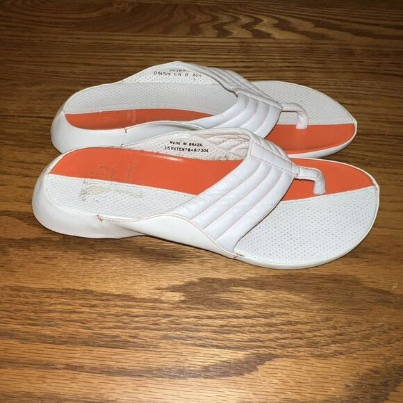 Cole Haan G Series Thong Sandals White Orange Size 6.5 - Picture 1 of 5